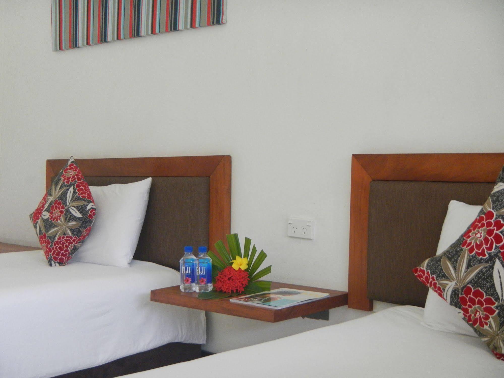 Club Oceanus Resort Pacific Harbour Exteriér fotografie